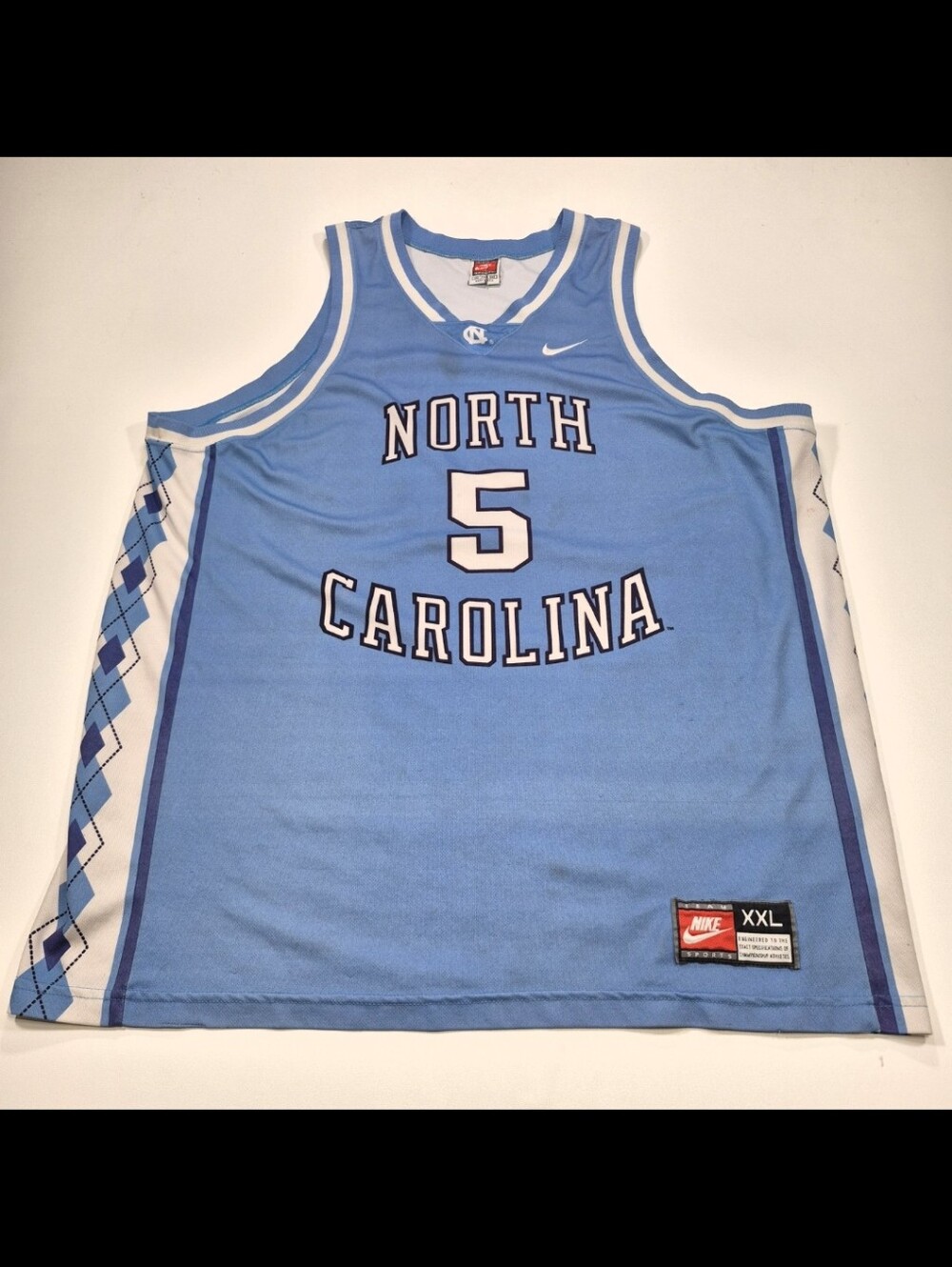 Vintage Nike #5 North Carolina Tar Heels XXL Basketball Jersey Blue / White